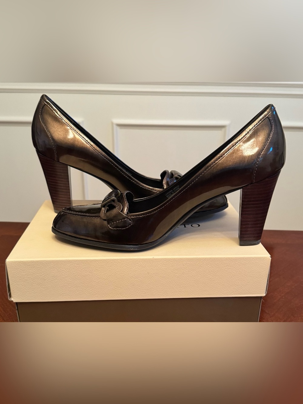 Franco Sarto Heels Brown (Bronze) Patent Leather Mid Heel Pumps Size 9.5 **NIB**